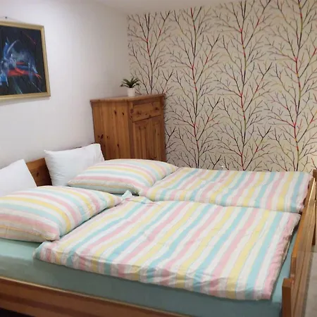 Prieros 펜션 Heidesee